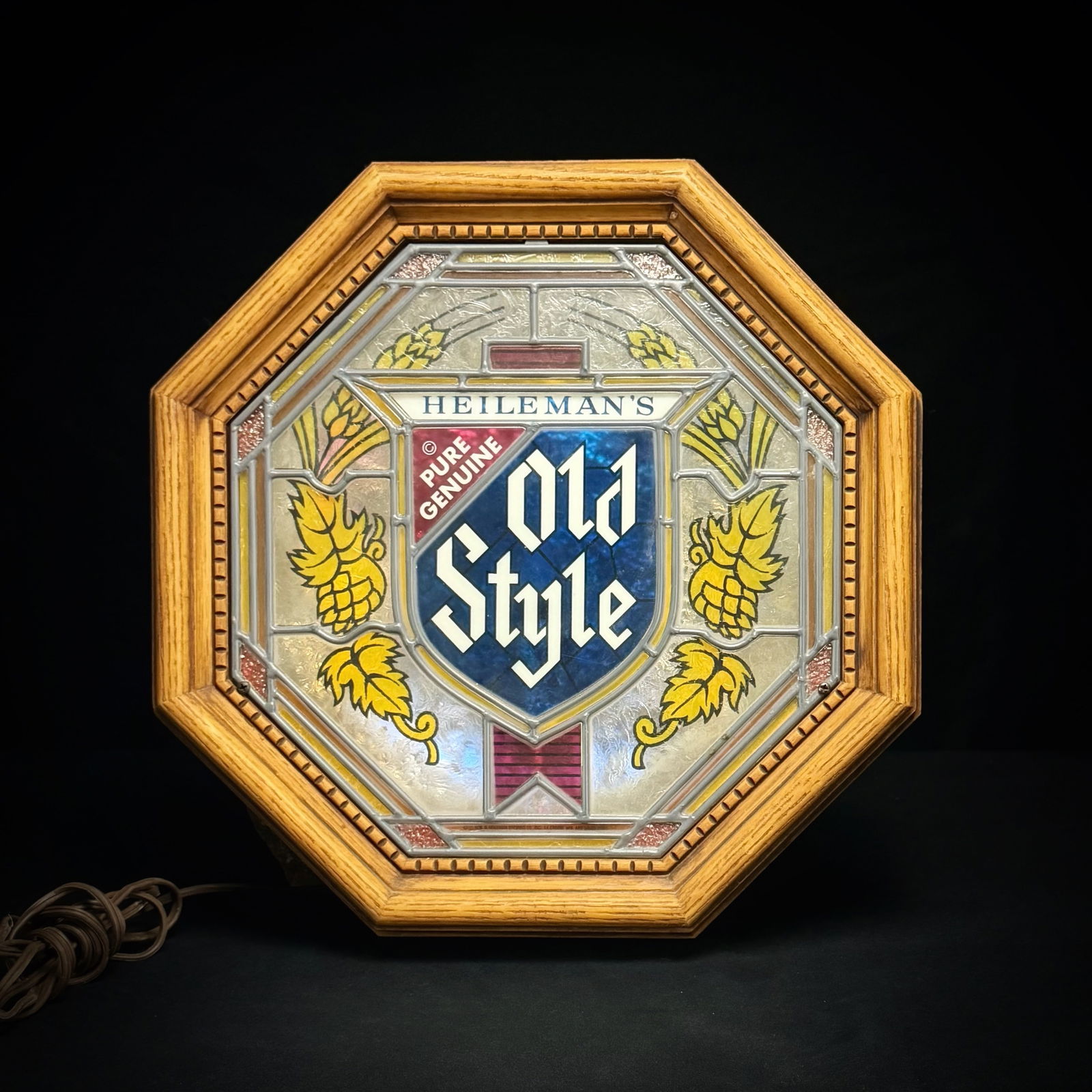Vintage Heileman's Old Style Lighted Beer Sign (1 of 5)