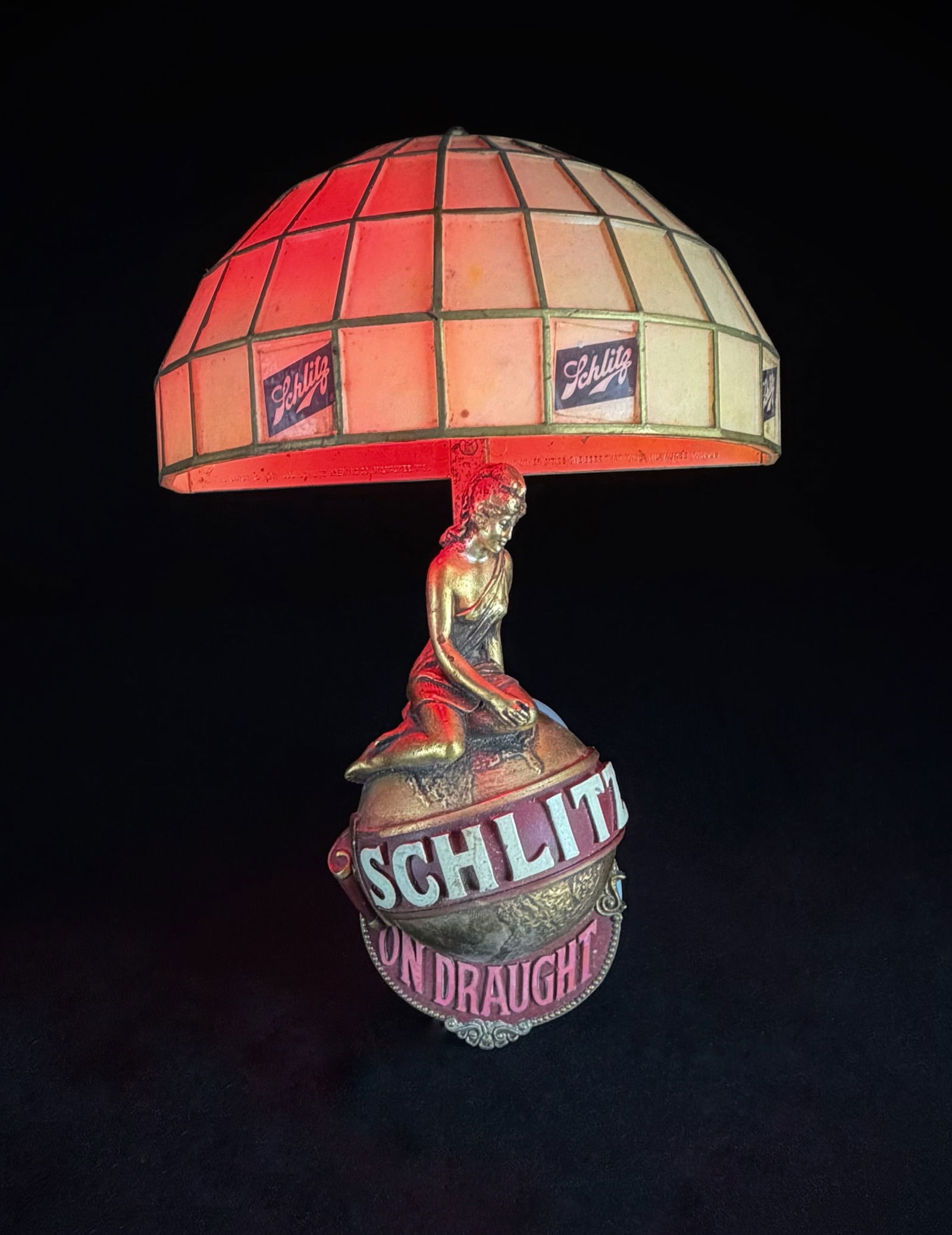 Vintage Schlitz On Draught Figural Beer Light (1 of 4)