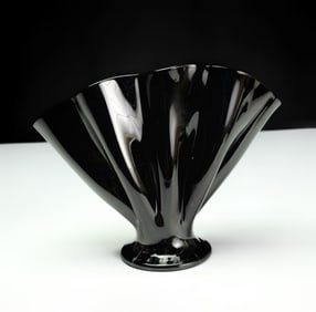 Black Amethyst Art Deco Fan Vase