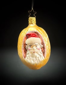 Inge Glas Santa in a Nutshell Ornament