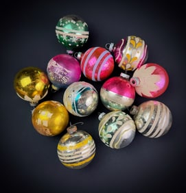 Vintage Glass Christmas Ball Ornaments (12)
