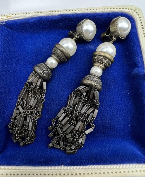 Christian Dior Vintage Costume Jewelry Earrings (1 of 5)