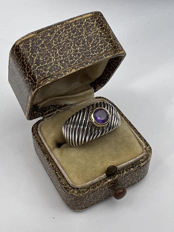 David Yurman Style Sterling & 18kt Amethyst Ring (1 of 7)