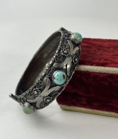 Antique Chinese 800 Silver & Cabochon Bracelet
