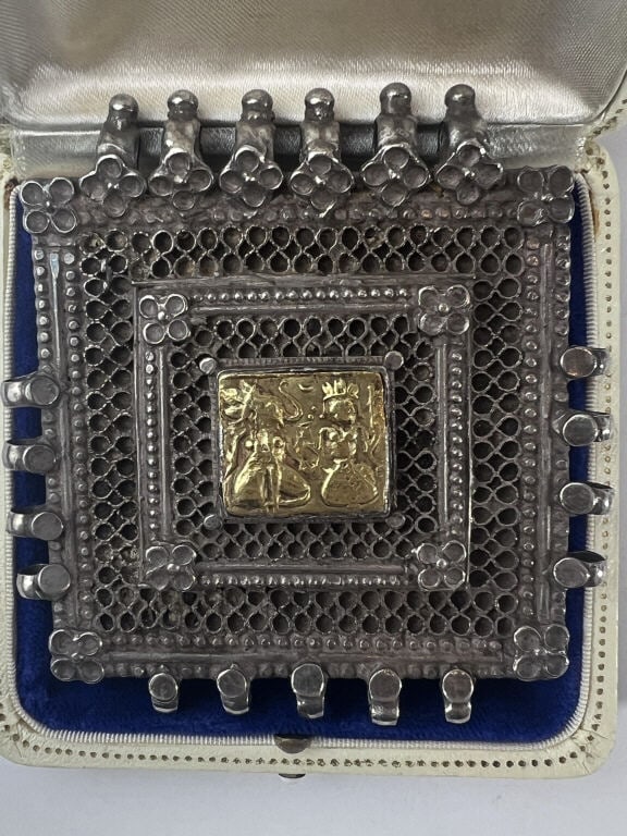 Antique Asian Silver & Gold Large Scale Pendant (1 of 7)