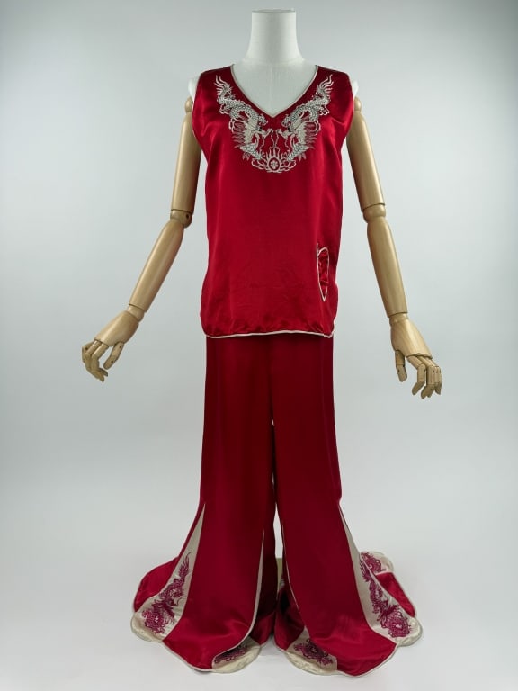 Antique 1920s Red Satin Chinese 2 Pc Pajama Set (1 of 14)
