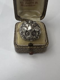 Antique Chinese Figural Silver Foo Dog Ring