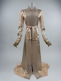 Vintage 1930s Pink Satin Zip Front Dressing Gown