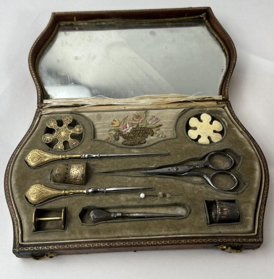 Antique French Sterling Silver Boxed Sewing Set (1 of 9)