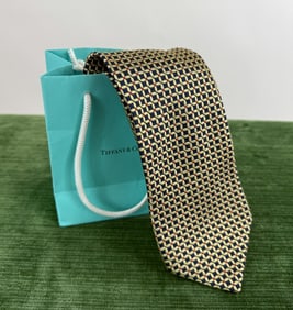 Vintage Tiffany & Co Silk Men's Neck Tie w Bag