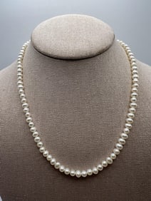 Estate 14kt Yellow Gold & Pearl Necklace Strand