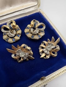 Costume Jewelry Retro Era Earrings by Mazer