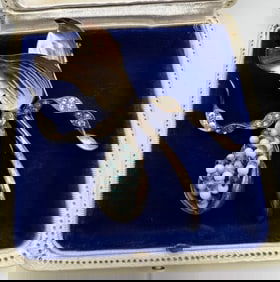 Vintage Costume Jewelry Nettie Rosenstein Brooch