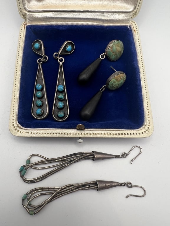 Vintage Native American Sterling Silver Earrings (1 of 8)