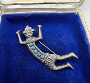 Vintage Native American Sterling Turquoise Brooch