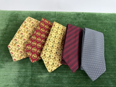 Collection of 5 Ferragamo & Gucci Silk Print Ties