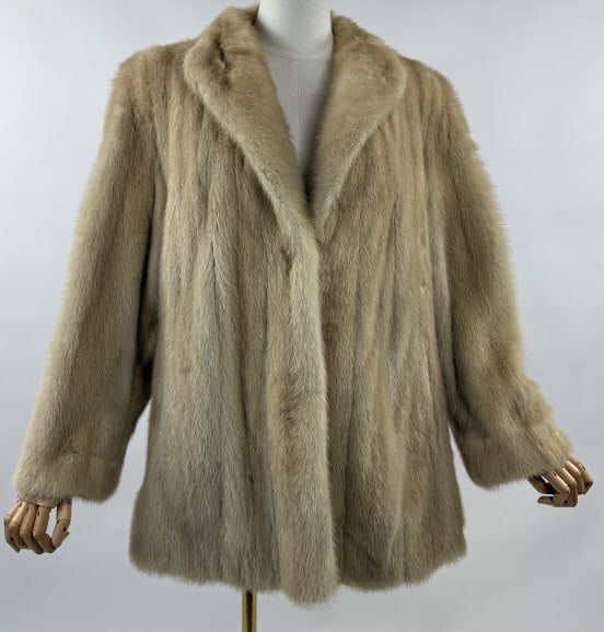 Vintage 1950s White Mink Fur Short Coat Jacket (1 of 10)