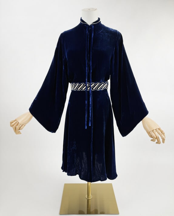 Vintage 1930s Velvet Metal Stud Deco Robe Dress: Vintage 1930s Blue Silk Velvet Metal Stud Robe Dress Art Deco Bell Sleeve Gown. Closes at front with hooks and ties at neck. Belt at waist. Studs at neck and belt. Measures 32 - 34 inch bust, 25 - 26 