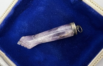 Estate Vintage Large Scale Figa Necklace Pendant