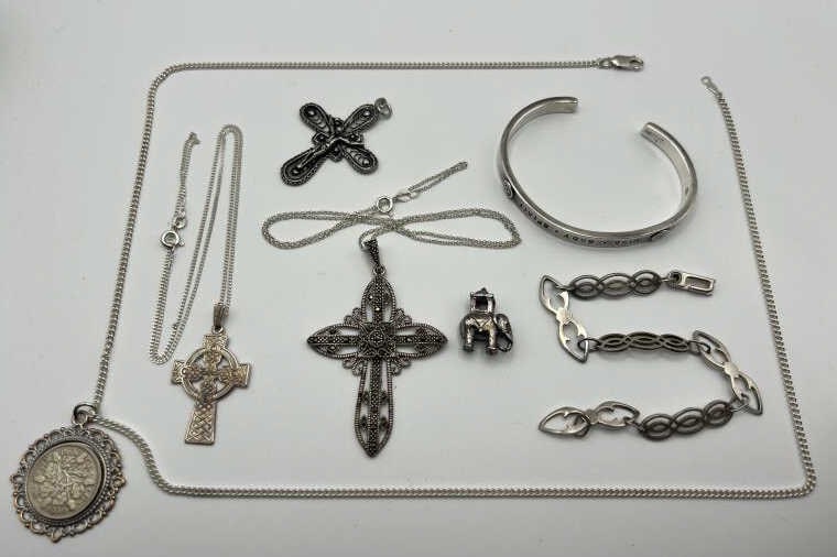 Estate Collection of Sterling Silver Jewelry (1 of 6)