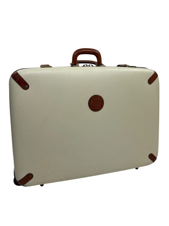 Bojola Italian Leather Custom Made Suitcase (1 of 12)