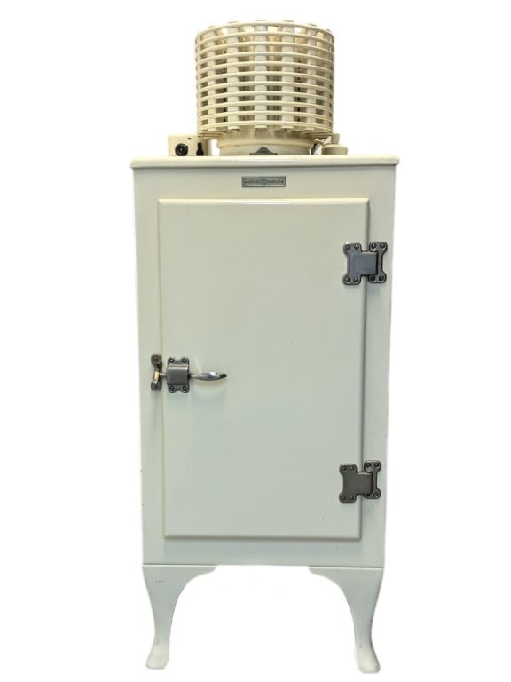 Antique General Electric White Refrigerator: Antique General Electric White Refrigerator. Measures approximately 62 inches in height, 24 x 21.5 inches.