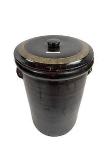 Large Scale Antique American Stoneware Crock