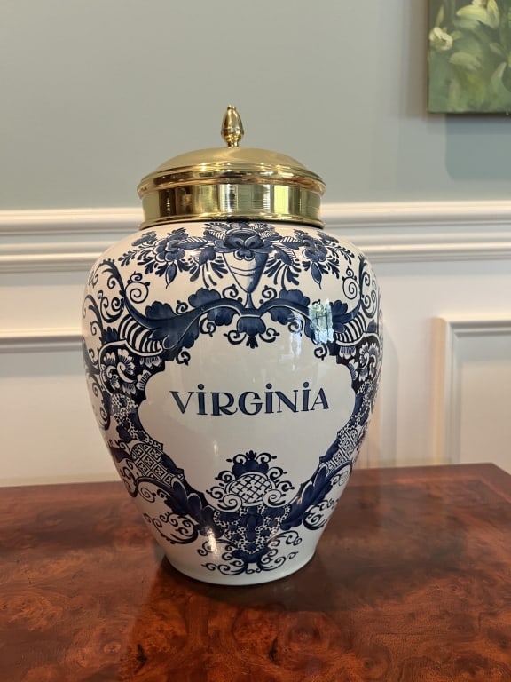 Colonial Williamsburg Hand Painted Delft Porcelain (1 of 4)