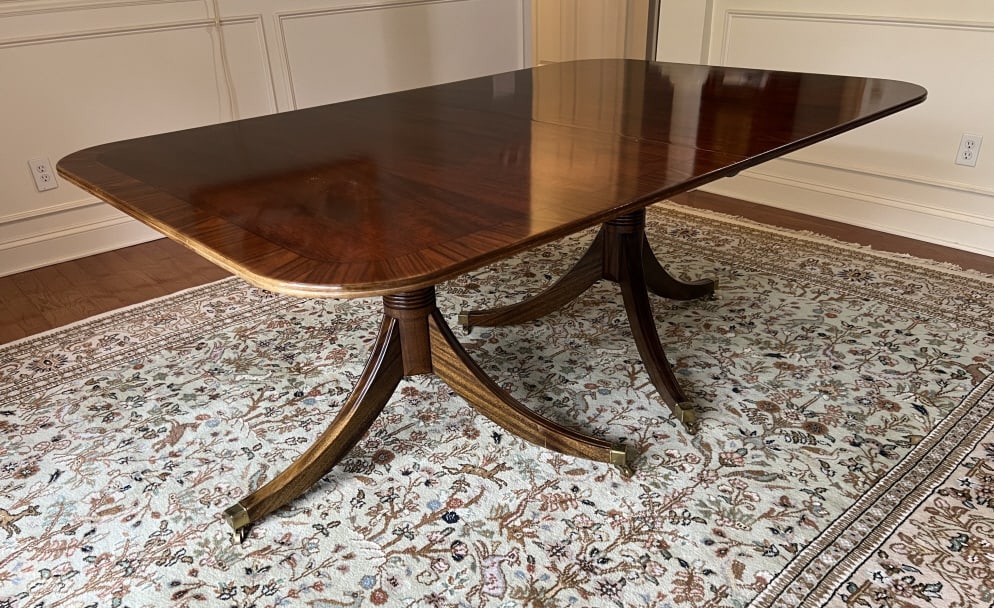 Sheraton Double Pedestal Banded Top Dining Table (1 of 10)