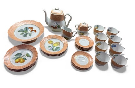 Mottahedeh China / Porcelain Dessert Service