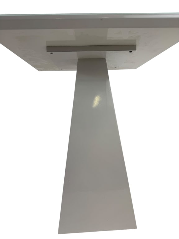 Custom Made White Lacquer Paint End Table - 4