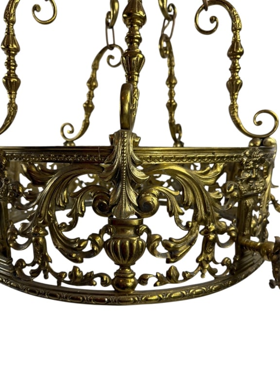 Impressive Bas Relief Ormolu 10 Arm Chandelier - 4
