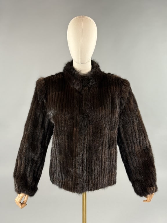 Vintage Brown Saga Mink Striped Fur Coat Jacket: Vintage Brown Saga Mink Striped Fur Coat Jacket. Hooks up center front to close with two side pockets. Fully lined and marked size M. Measures approximately 40 inch bust, 24 inches long, 24 inch
