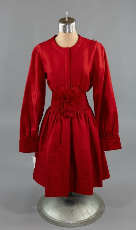 Vintage 1968 Geoffrey Beene Red Silk Belted Dress: Vintage 1968 Geoffrey Beene Red Silk Ostrich Feather Belted Long Sleeve Cocktail Dress. Zips to close up center front. Wear throughout as shown to shoulders and small spots as shown. Belt at waist