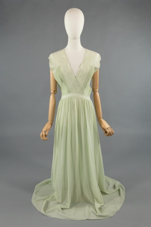 Vintage 1930s Mint Green Silk Hand Sewn Slip Dress: Vintage 1930s Mint Green Silk Hand Sewn Slip Dress Lingerie Night Gown. Entirely hand sewn throughout with pin tucks and floral details at bust. Ruched through waistline with attached tie at waist. Li
