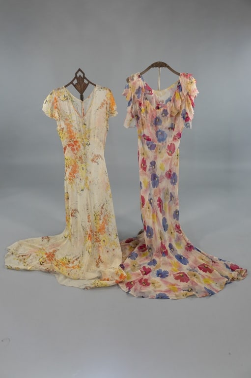Two Vintage 1930s Floral Silk Chiffon Bias Gowns: Two Vintage 1930s Floral Silk Chiffon Bias Cut Gowns Dresses. Both being sold as-is. Both feel dry in places and have wear as shown. Best for display, study, pattern, etc. Both are bias cut with stret