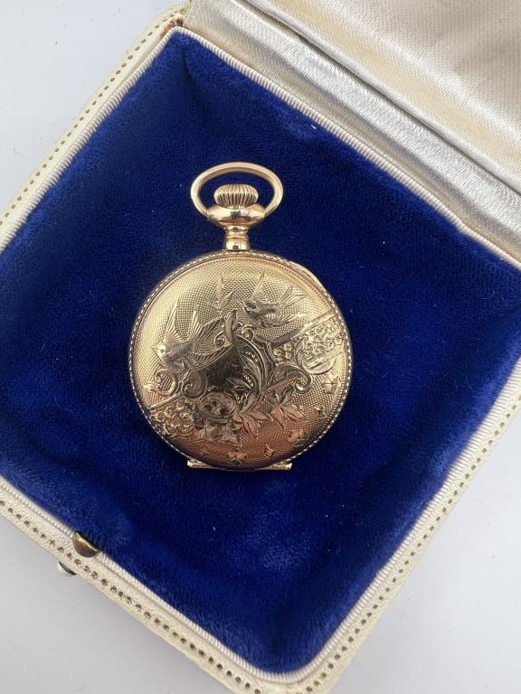 Antique 1900 Gold Pocket Watch Locket w Bird Motif (1 of 11)