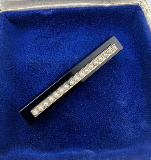 Antique 19th C Mourning Jewelry Onyx Bar Pin (1 of 9)