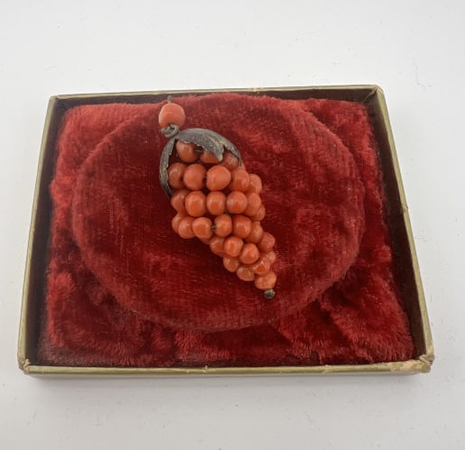 Antique 19th C Coral Beaded Grape Cluster Pendant: Antique 19th C Coral Beaded Grape Cluster Pendant. Necklace pendant with natural coral beads in a grape cluster design. Measures 1.5 inches in length.