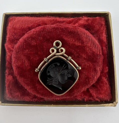 Antique 19th C Carnelian Greco Roman Intaglio Fob (1 of 8)