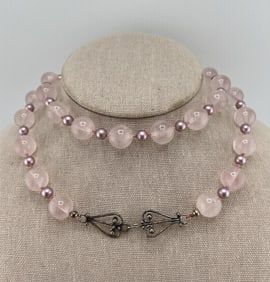 Rose Quartz & Cultured Tahitian Pearl Necklace