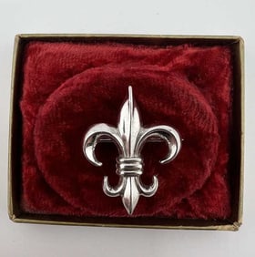 Estate Sterling Silver French Fleur de Lis Pendant
