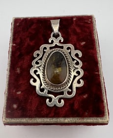 Vintage Sterling Silver & Amber Cabochon Pendant