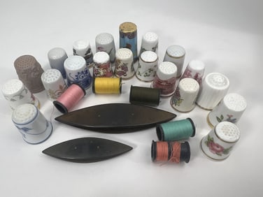 Collection Antique Vintage Sewing Items & Thimbles