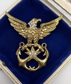 Vintage Costume Jewelry Boucher Patriotic Brooch