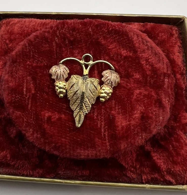 Estate 12kt Two Tone Gold Black Hills Gold Pendant (1 of 5)