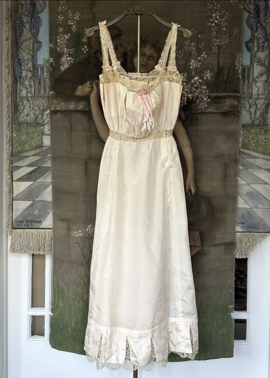 Antique 1900s Pink Silk Ribbon Work Slip Dress: Antique Edwardian 1900s Pink Silk Ribbon Work Lace Slip Dress Lingerie Night Gown. Snaps down center front to close. Ribbon work floral details throughout. Good antique condition with light spotting t