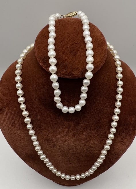 Estate 14kt Yellow Gold & Cultured Pearl Set (1 of 7)
