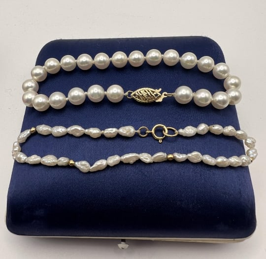 Estate 14kt Gold & Cultured Pearl Bracelet: Estate 14kt Gold & Cultured Pearl Bracelet. Together with a 10kt yellow gold and baroque seed pearl bracelet. Both clasps hallmarked. Bracelet with 14kt gold clasp measures 7 inches in length.
