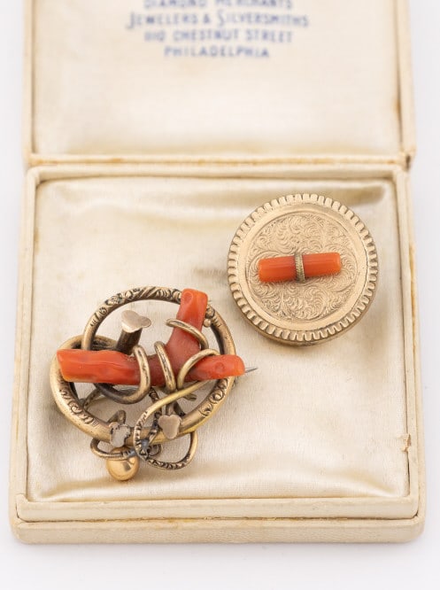 Antique 19th C Victorian Era Gold Fill Coral Pins: Antique 19th C Victorian Era Gold Filled & Coral Pin / Brooch. Larger measures nearly 1.25 inches in width, smaller just over .75 of an inch in diameter.